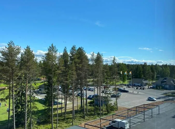 Skyview Hiekkasaerkaet 아파트 *